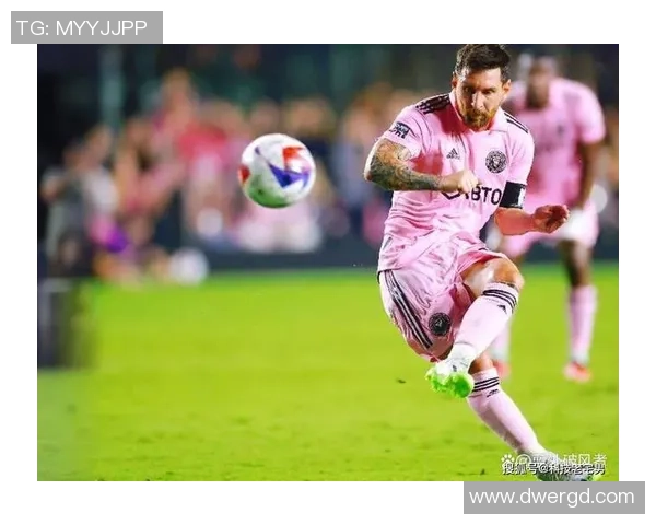 球星挑战极限：模仿经典足球射门瞬间，重现足坛传奇技巧