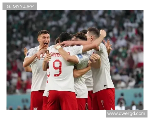 明星迷恋足球巨星背后的真实故事与娱乐圈跨界情缘揭秘